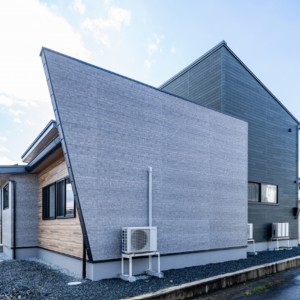 薪ストーブのある新築事例74