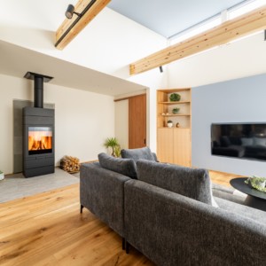 薪ストーブのある新築事例74